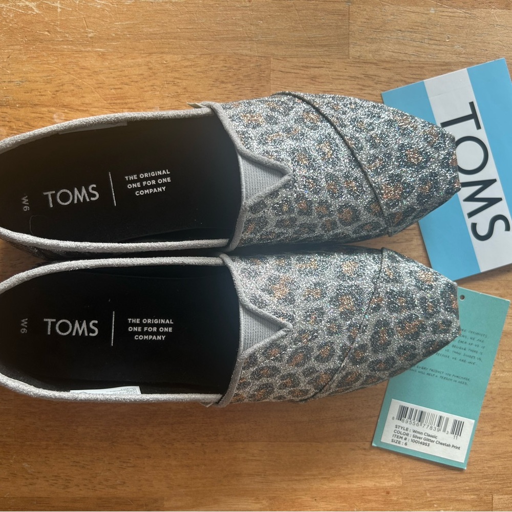 TOMS Silver Glitter Cheetah Print Flats
